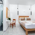 Seaside Breeze Hotel 3*