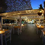 Seaside Breeze 3* Kamári