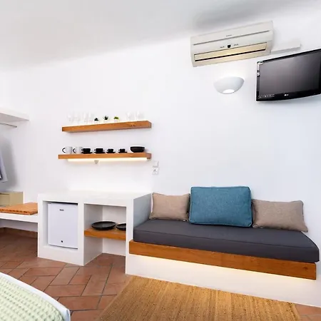 Seaside Breeze Hotel Kamari (Santorini)