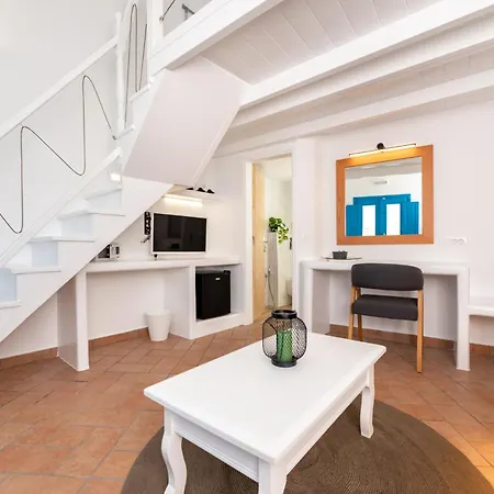 Hotel Seaside Breeze 3*