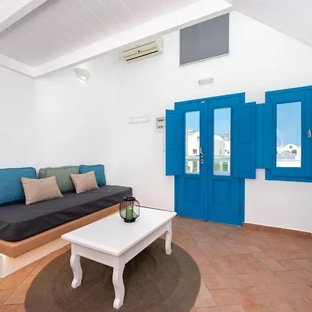 Seaside Breeze Hotel Kamari (Santorini)