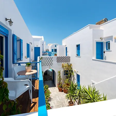 Seaside Breeze Kamari (Santorini)