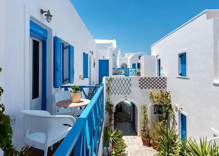 Seaside Breeze Kamari (Santorini)