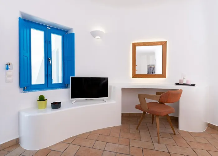 Hotel Seaside Breeze Kamári