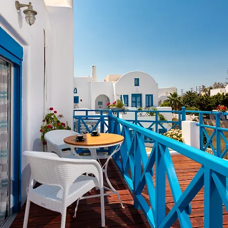 Seaside Breeze Hotel Kamári